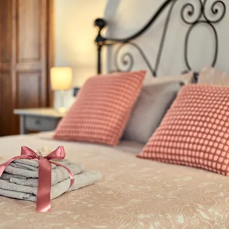 Apartment La Casina In Via Fiorita *