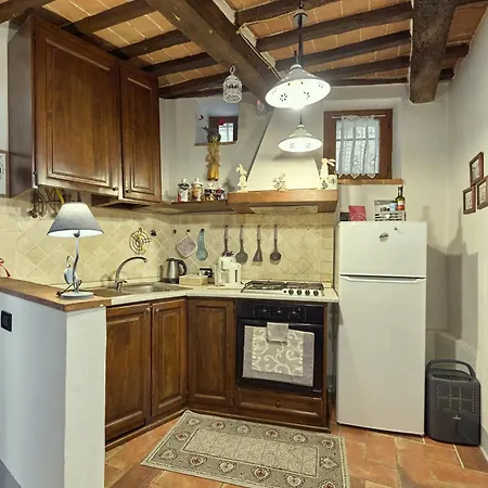 La Casina In Via Fiorita Apartment
